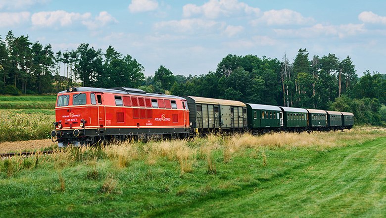 Die Garnitur des Reblaus Express, © NB/Wegerbauer